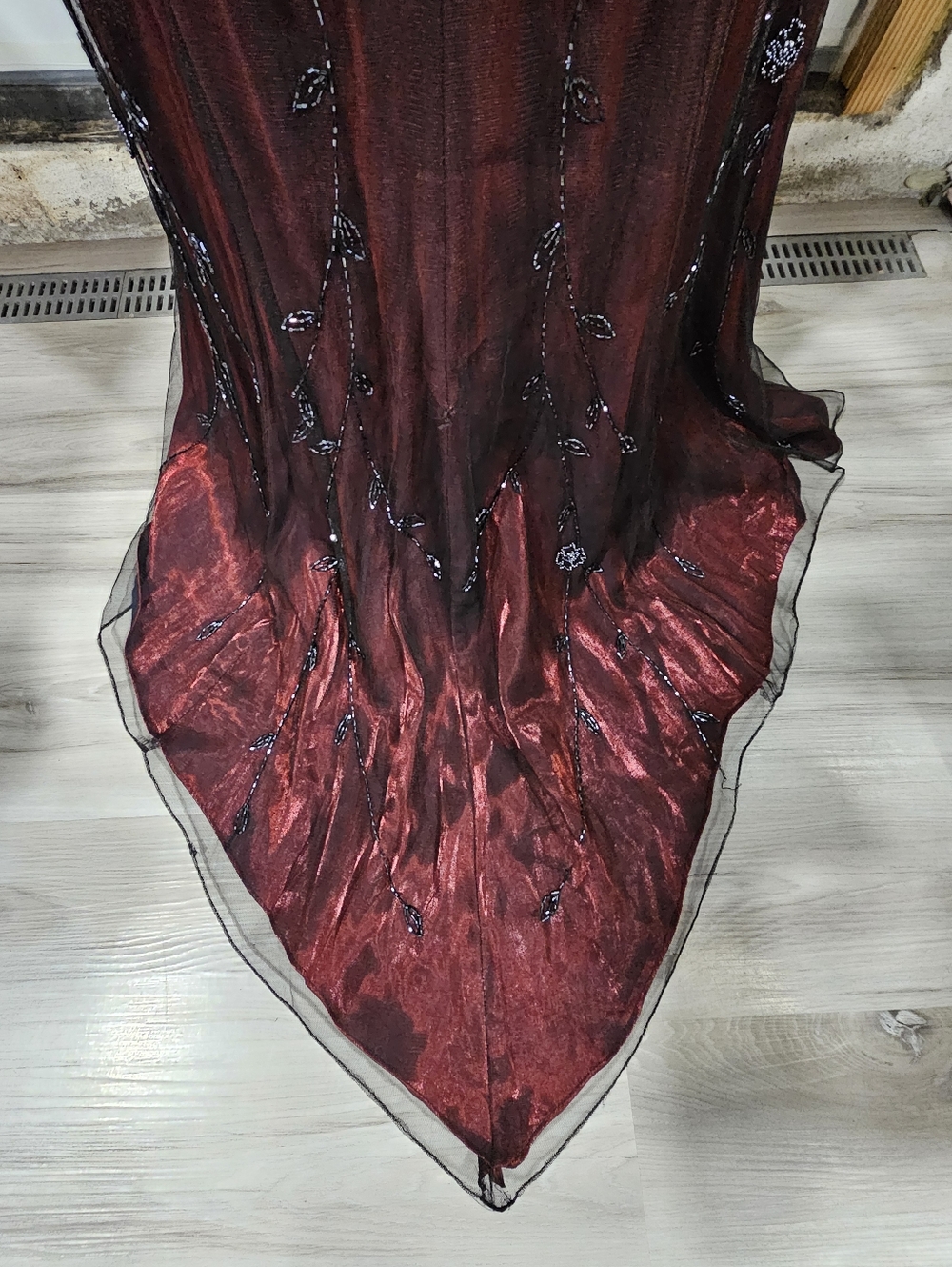 VINTAGE Alyce Designs Beaded Red And Black Gown - Picture 6 of 14
